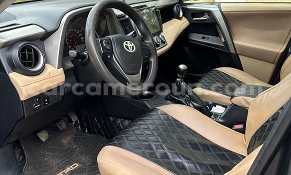 Acheter Occasion Voiture Toyota RAV4 Noir à Yaoundé, Central Cameroon Acheter Occasion Voiture Toyota RAV4 Noir à Yaoundé, Central Cameroon