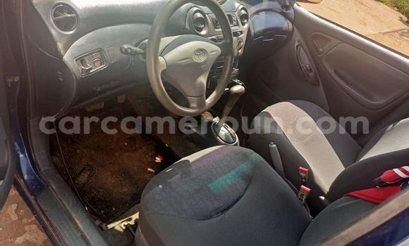 Sayi Na hannu Toyota Yaris Black Mota in Yaounde a Babban Kamaru Sayi Na hannu Toyota Yaris Black Mota in Yaounde a Babban Kamaru