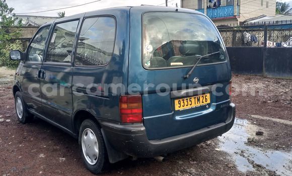 Sayi Na hannu Nissan Serena Blue Mota in Douala a Ƙasar Kamaru Sayi Na hannu Nissan Serena Blue Mota in Douala a Ƙasar Kamaru