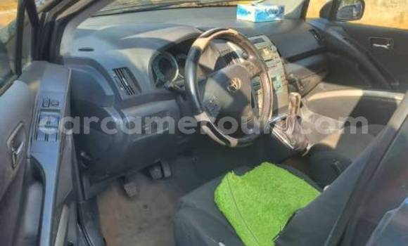 Sayi Na hannu Toyota Corolla Sauran Mota in Yaounde a Babban Kamaru Sayi Na hannu Toyota Corolla Sauran Mota in Yaounde a Babban Kamaru