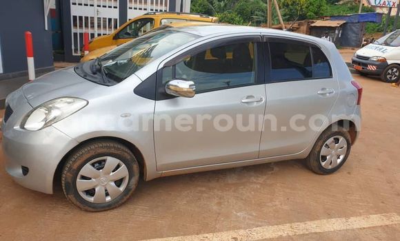 Acheter Occasion Voiture Toyota Yaris Gris à Yaoundé, Central Cameroon