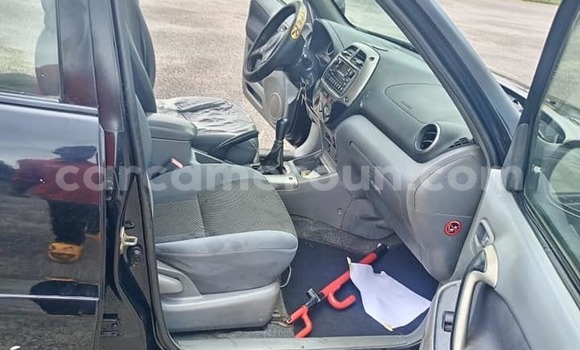 Acheter Occasion Voiture Toyota RAV4 Noir à Douala, Littoral Cameroon Acheter Occasion Voiture Toyota RAV4 Noir à Douala, Littoral Cameroon