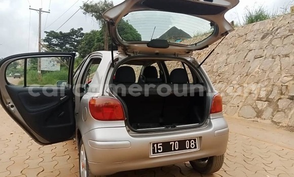 Acheter Occasion Voiture Toyota Yaris Autre à Yaoundé, Central Cameroon Acheter Occasion Voiture Toyota Yaris Autre à Yaoundé, Central Cameroon