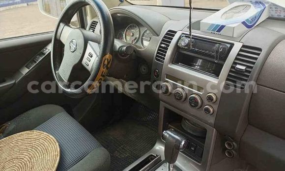 Acheter Occasion Voiture Nissan Pathfinder Blanc à Yaoundé, Central Cameroon Acheter Occasion Voiture Nissan Pathfinder Blanc à Yaoundé, Central Cameroon