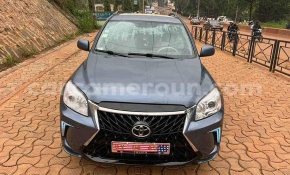 Acheter Occasion Voiture Toyota RAV4 Noir à Douala, Littoral Cameroon Acheter Occasion Voiture Toyota RAV4 Noir à Douala, Littoral Cameroon