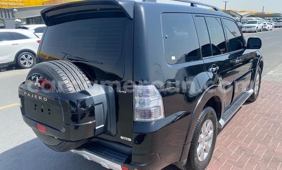 Buy Used Mitsubishi Pajero Black Car in Douala in Littoral Cameroon Buy Used Mitsubishi Pajero Black Car in Douala in Littoral Cameroon