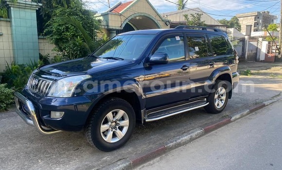 Sayi Na hannu Toyota Prado Sauran Mota in Yaounde a Babban Kamaru Sayi Na hannu Toyota Prado Sauran Mota in Yaounde a Babban Kamaru