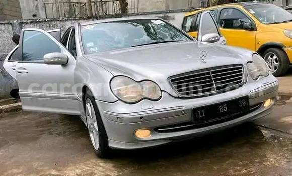 Sayi Na hannu Mercedes‒Benz KOMPRESSOR Sauran Mota in Yaounde a Babban Kamaru Sayi Na hannu Mercedes‒Benz KOMPRESSOR Sauran Mota in Yaounde a Babban Kamaru