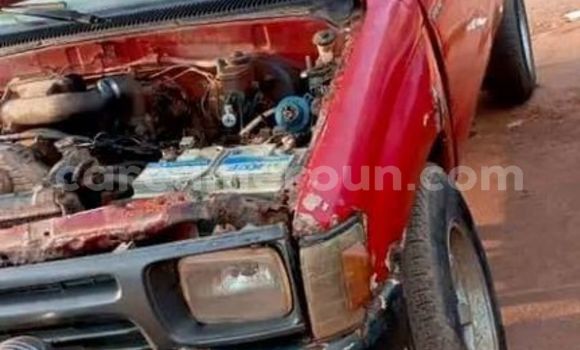 Sayi Na hannu Toyota Hilux Red Mota in Douala a Ƙasar Kamaru Sayi Na hannu Toyota Hilux Red Mota in Douala a Ƙasar Kamaru