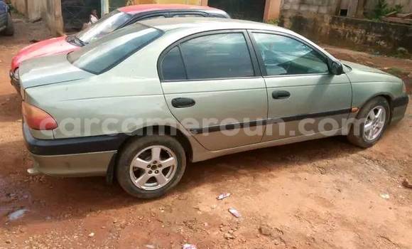 Sayi Na hannu Toyota Avensis Sauran Mota in Yaounde a Babban Kamaru Sayi Na hannu Toyota Avensis Sauran Mota in Yaounde a Babban Kamaru