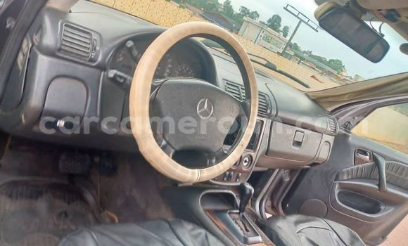 Sayi Na hannu Mercedes‒Benz ML–Class Sauran Mota in Yaounde a Babban Kamaru