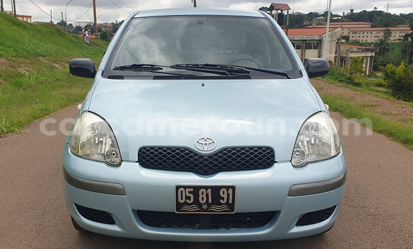 Acheter Occasion Voiture Toyota Yaris Bleu à Yaoundé, Central Cameroon Acheter Occasion Voiture Toyota Yaris Bleu à Yaoundé, Central Cameroon