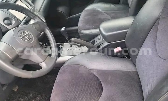Buy Used Toyota Vanguard White Car in Yaounde in Central Cameroon Buy Used Toyota Vanguard White Car in Yaounde in Central Cameroon