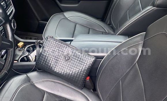 Buy Used Mercedes‒Benz ML–Class Black Car in Douala in Littoral Cameroon Buy Used Mercedes‒Benz ML–Class Black Car in Douala in Littoral Cameroon