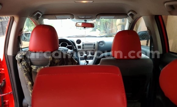 Sayi Na hannu Toyota Matrix Sauran Mota in Yaounde a Babban Kamaru Sayi Na hannu Toyota Matrix Sauran Mota in Yaounde a Babban Kamaru