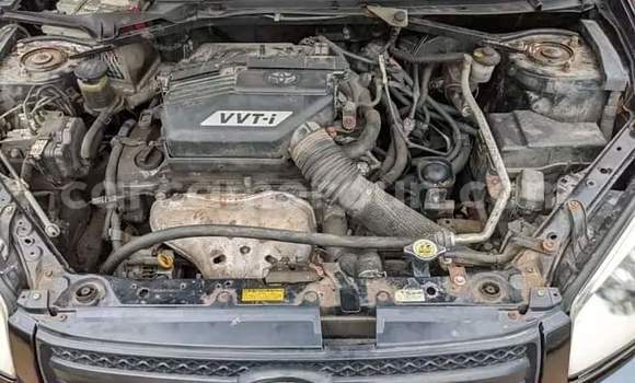 Acheter Occasion Voiture Toyota RAV4 Noir à Yaoundé, Central Cameroon Acheter Occasion Voiture Toyota RAV4 Noir à Yaoundé, Central Cameroon