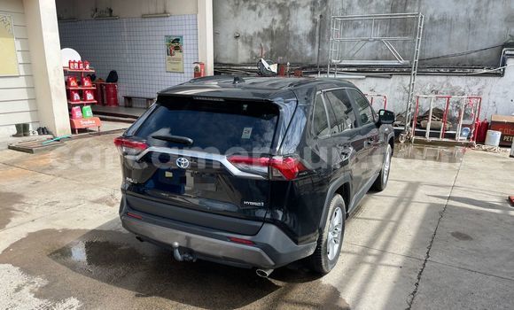 Acheter Import Voiture Toyota RAV4 Noir à Douala, Littoral Cameroon Acheter Import Voiture Toyota RAV4 Noir à Douala, Littoral Cameroon