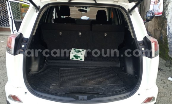 Buy Used Toyota RAV4 White Car in Douala in Littoral Cameroon Buy Used Toyota RAV4 White Car in Douala in Littoral Cameroon
