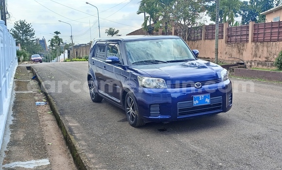 Acheter Occasion Voiture Toyota Corolla Rumion Bleu à Yaoundé, Central Cameroon Acheter Occasion Voiture Toyota Corolla Rumion Bleu à Yaoundé, Central Cameroon