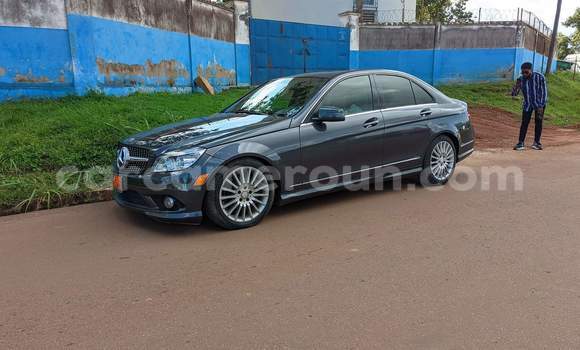 Buy Used Mercedes‒Benz C–Class Silver Car in Yaounde in Central Cameroon Buy Used Mercedes‒Benz C–Class Silver Car in Yaounde in Central Cameroon