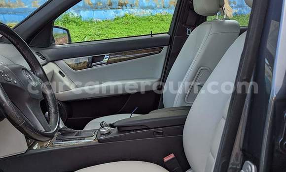 Buy Used Mercedes‒Benz C–Class Silver Car in Yaounde in Central Cameroon Buy Used Mercedes‒Benz C–Class Silver Car in Yaounde in Central Cameroon