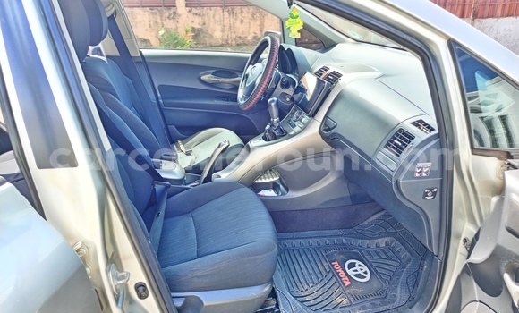 Acheter Occasion Voiture Toyota Auris Gris à Yaoundé, Central Cameroon Acheter Occasion Voiture Toyota Auris Gris à Yaoundé, Central Cameroon