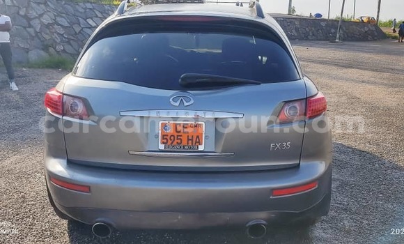 Sayi Na hannu Infiniti FX Azurfa Mota in Yaounde a Babban Kamaru Sayi Na hannu Infiniti FX Azurfa Mota in Yaounde a Babban Kamaru