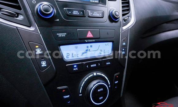 Acheter Import Voiture Hyundai Santa Fe Gris à Douala, Littoral Cameroon Acheter Import Voiture Hyundai Santa Fe Gris à Douala, Littoral Cameroon
