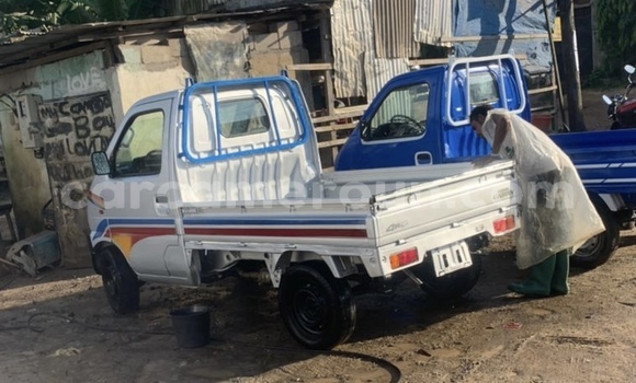 Buy Used Suzuki Carry Silver Truck in Douala in Littoral Cameroon Buy Used Suzuki Carry Silver Truck in Douala in Littoral Cameroon
