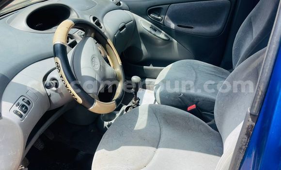 Sayi Na hannu Toyota Yaris Blue Mota in Yaounde a Babban Kamaru Sayi Na hannu Toyota Yaris Blue Mota in Yaounde a Babban Kamaru