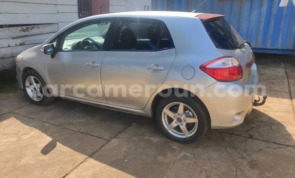 Buy Used Toyota Auris Silver Car in Yaounde in Central Cameroon