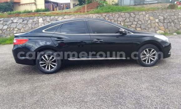Acheter Occasion Voiture Hyundai Grandeur Noir à Yaoundé, Central Cameroon Acheter Occasion Voiture Hyundai Grandeur Noir à Yaoundé, Central Cameroon