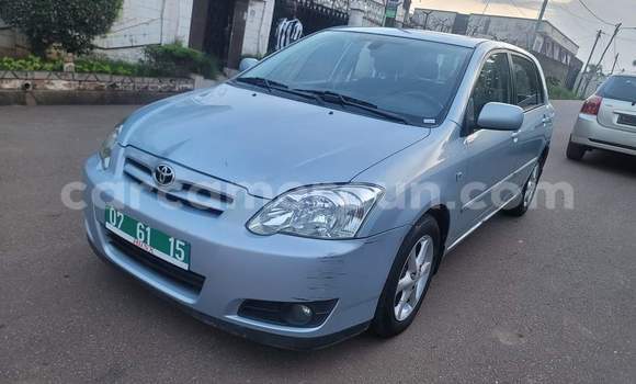Acheter Occasion Voiture Toyota Runx Gris à Yaoundé, Central Cameroon Acheter Occasion Voiture Toyota Runx Gris à Yaoundé, Central Cameroon