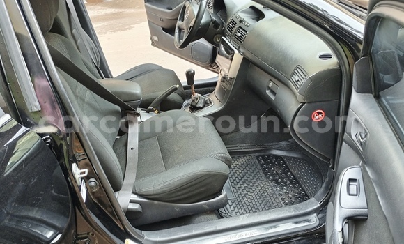 Acheter Occasion Voiture Toyota Avensis Noir à Yaoundé, Central Cameroon Acheter Occasion Voiture Toyota Avensis Noir à Yaoundé, Central Cameroon