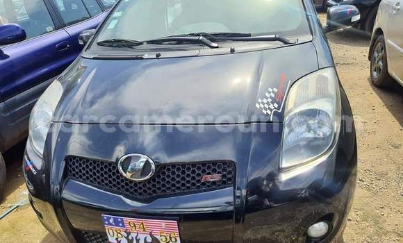 Acheter Occasion Voiture Toyota Vitz Bleu à Yaoundé, Central Cameroon Acheter Occasion Voiture Toyota Vitz Bleu à Yaoundé, Central Cameroon