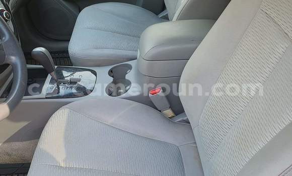 Buy Used Hyundai Santa Fe White Car in Yaounde in Central Cameroon Buy Used Hyundai Santa Fe White Car in Yaounde in Central Cameroon