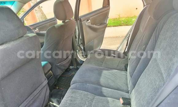 Acheter Occasion Voiture Toyota Corolla Gris à Yaoundé, Central Cameroon Acheter Occasion Voiture Toyota Corolla Gris à Yaoundé, Central Cameroon