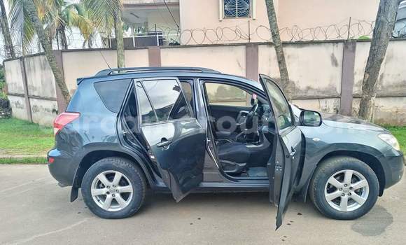Buy Used Toyota RAV4 Black Car in Yaounde in Central Cameroon Buy Used Toyota RAV4 Black Car in Yaounde in Central Cameroon