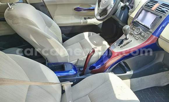 Sayi Na hannu Toyota Auris Black Mota in Yaounde a Babban Kamaru Sayi Na hannu Toyota Auris Black Mota in Yaounde a Babban Kamaru