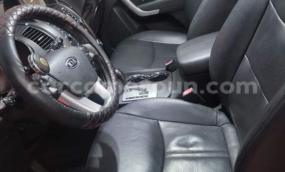 Acheter Occasion Voiture Kia Sorento Noir à Yaoundé, Central Cameroon Acheter Occasion Voiture Kia Sorento Noir à Yaoundé, Central Cameroon