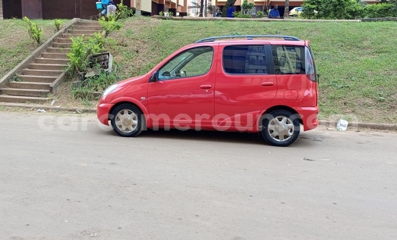 Buy Used Toyota Yaris Verso Red Car in Yaounde in Central Cameroon Buy Used Toyota Yaris Verso Red Car in Yaounde in Central Cameroon