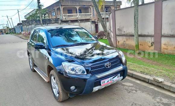 Sayi Na hannu Toyota RAV4 Black Mota in Yaounde a Babban Kamaru
