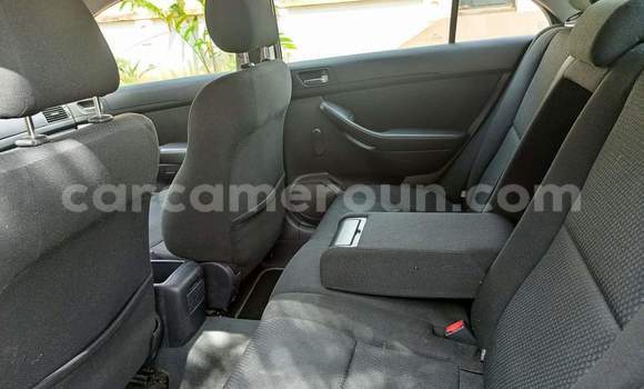Acheter Occasion Voiture Toyota Avensis Blanc à Yaoundé, Central Cameroon Acheter Occasion Voiture Toyota Avensis Blanc à Yaoundé, Central Cameroon