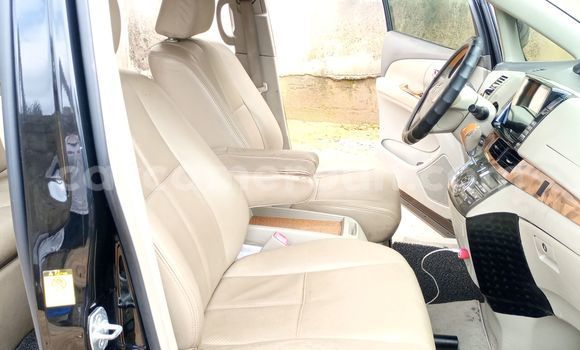 Acheter Occasion Voiture Toyota Previa Noir à Douala, Littoral Cameroon Acheter Occasion Voiture Toyota Previa Noir à Douala, Littoral Cameroon