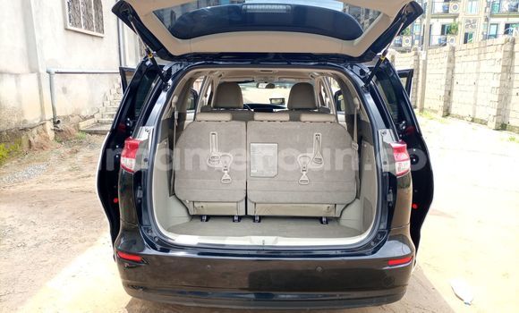 Acheter Occasion Voiture Toyota Previa Noir à Douala, Littoral Cameroon Acheter Occasion Voiture Toyota Previa Noir à Douala, Littoral Cameroon