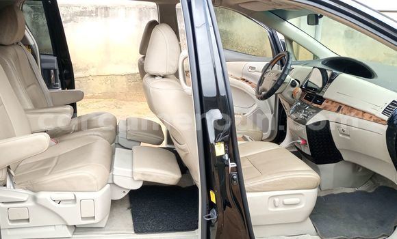 Acheter Occasion Voiture Toyota Previa Noir à Douala, Littoral Cameroon Acheter Occasion Voiture Toyota Previa Noir à Douala, Littoral Cameroon