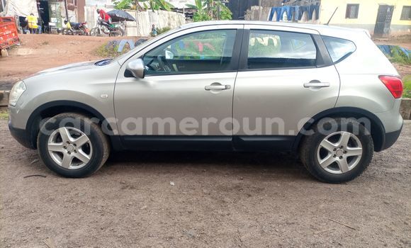 Sayi Na hannu Nissan Qashqai M Mota in Douala a Ƙasar Kamaru Sayi Na hannu Nissan Qashqai M Mota in Douala a Ƙasar Kamaru