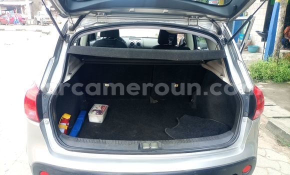 Sayi Na hannu Nissan Qashqai M Mota in Douala a Ƙasar Kamaru Sayi Na hannu Nissan Qashqai M Mota in Douala a Ƙasar Kamaru