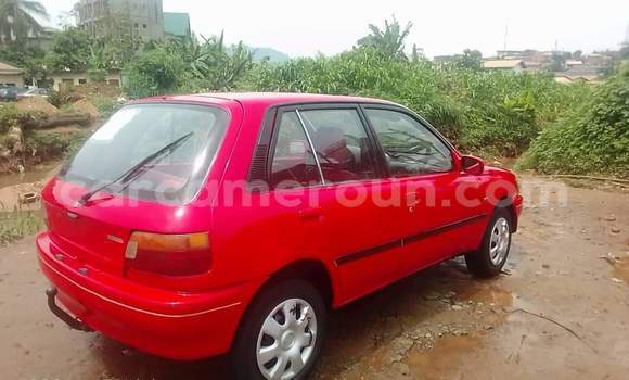 Acheter Occasion Voiture Toyota Starlet Rouge à Yaoundé, Central Cameroon
