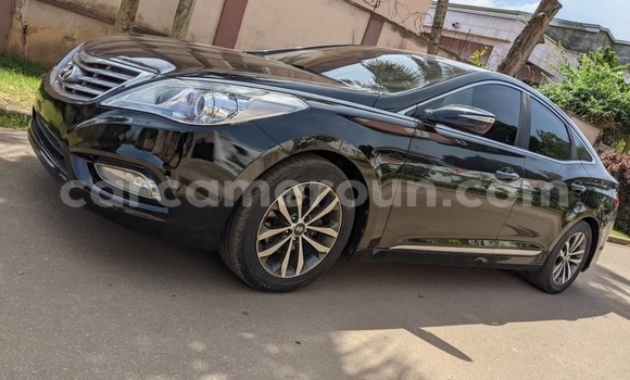 Acheter Occasion Voiture Hyundai Grandeur Noir à Yaoundé, Central Cameroon Acheter Occasion Voiture Hyundai Grandeur Noir à Yaoundé, Central Cameroon